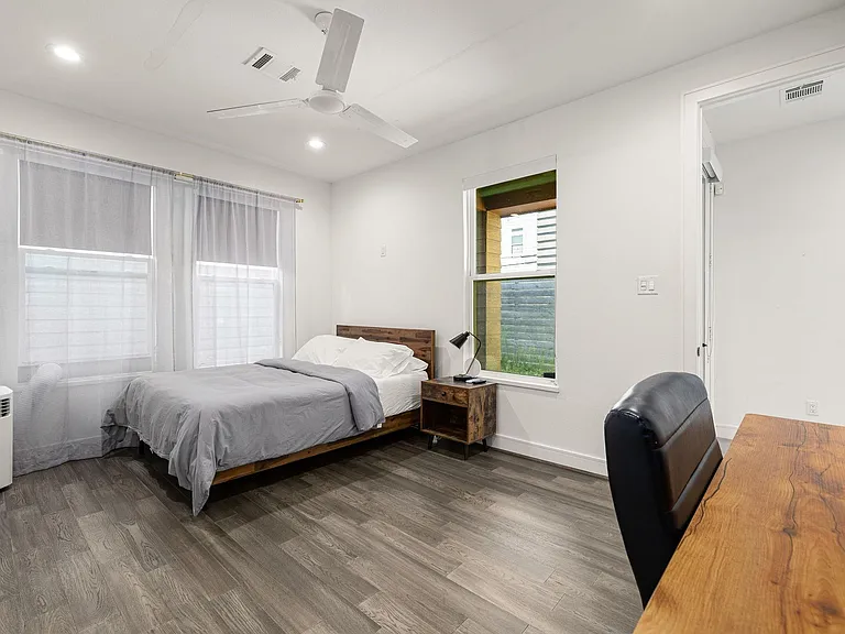 5830 Winsome Ln — Photo 28