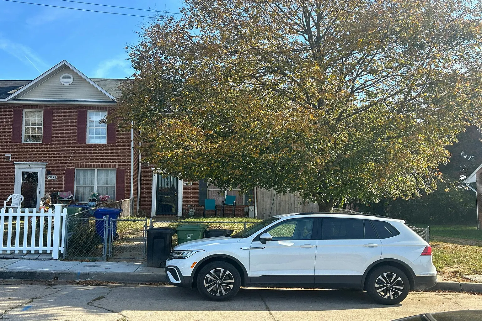 2853 Joseph Ave photo 1
