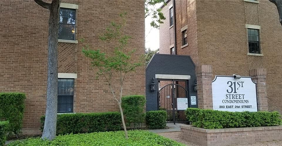 2nd image of 203 E 31st St APT 308