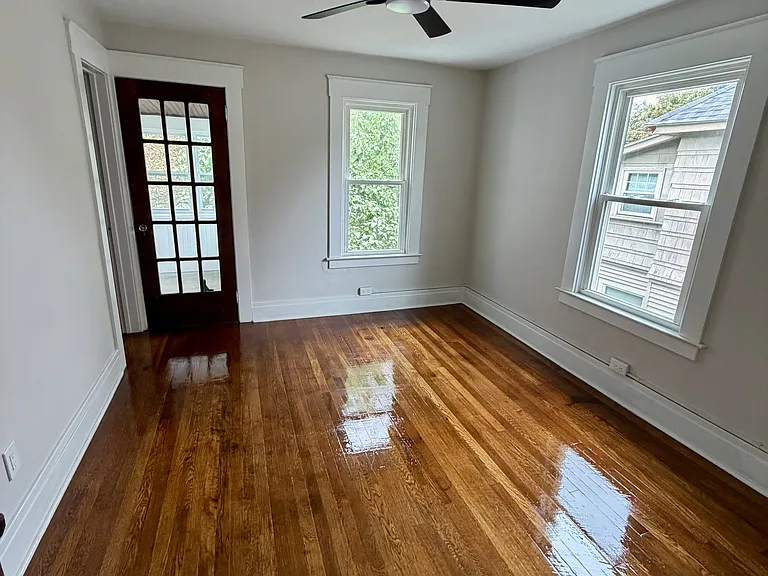 206 Sedgwick St — Photo 4