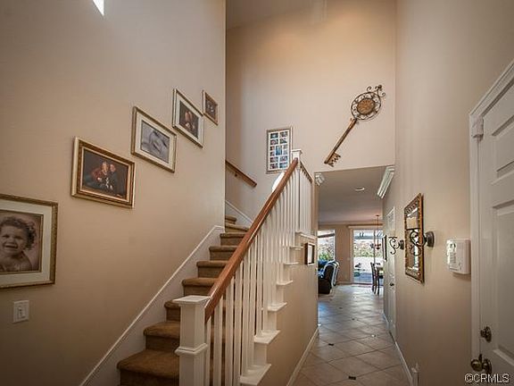 2nd image of 34162 Hillside Dr