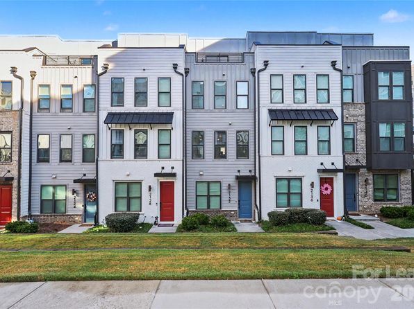 2132 Terwilliger Ter