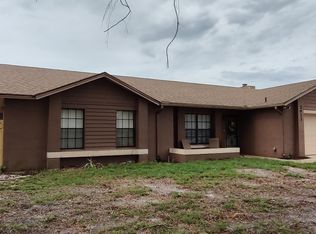 2911 Grayton St, Deltona, FL 32738