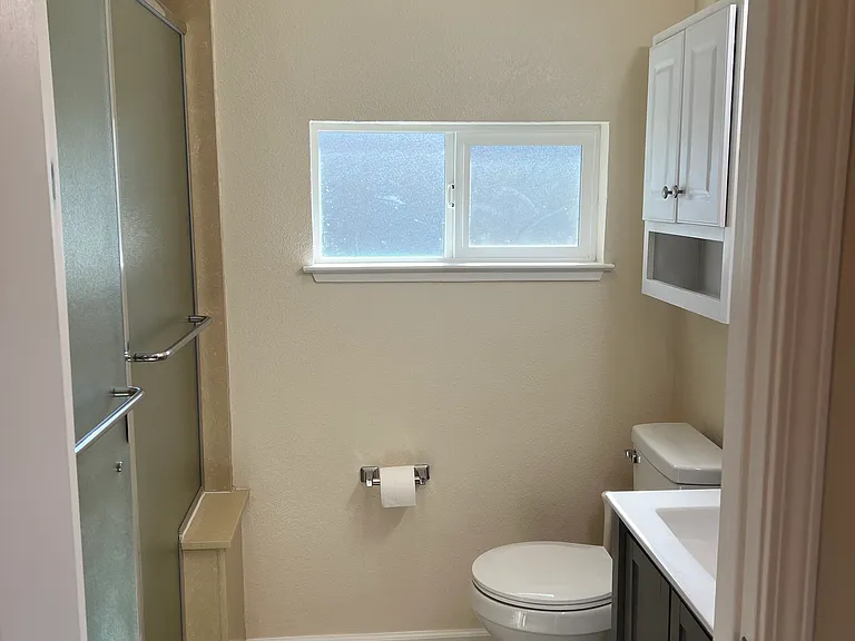 3288 Cabrillo Dr — Photo 11