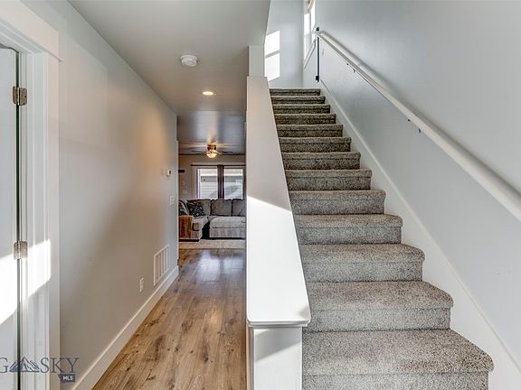 2nd image of 716 N 12th St