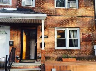 14404 68th Dr, Flushing, NY 11367