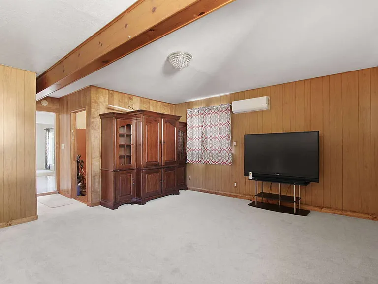1945 Lehigh Dr — Photo 24