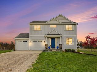 300 Cumberland Ave SE, Lowell, MI 49331