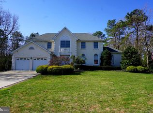 6 Star Splitter Ct, Voorhees, NJ 08043
