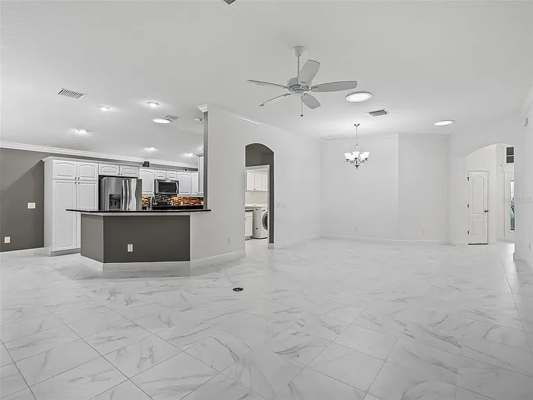 3556 Mistletoe Ct — Photo 16