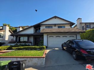 1781 N Benton Way, Los Angeles, CA 90026