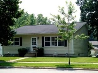 521 S Main St, Chatfield, MN 55923