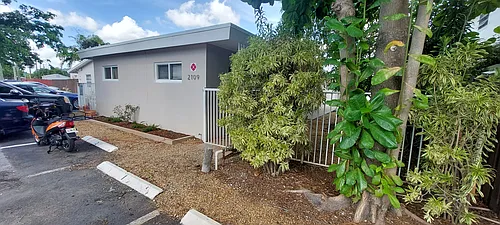 2109 Miami Rd #2 Photo 1