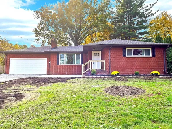 4993 Milligan Rd, Lowellville, OH 44436