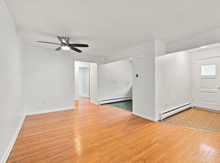 7815 Queen St #A, Glenside, PA 19038