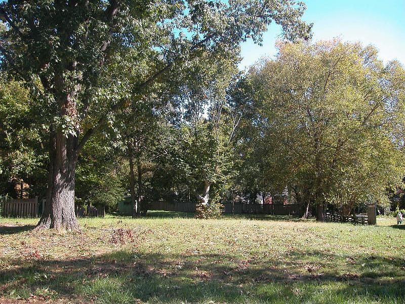 1st image of 3503 Burrows Ave