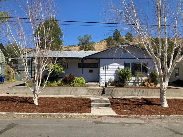 181 S E St, Lakeview, OR 97630