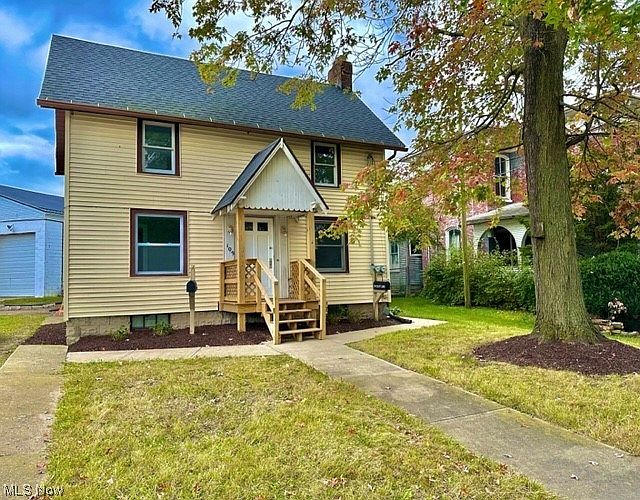 1st image of 109 Courtland St