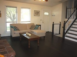 207 E Rosewood Ln, Derby, KS 67037