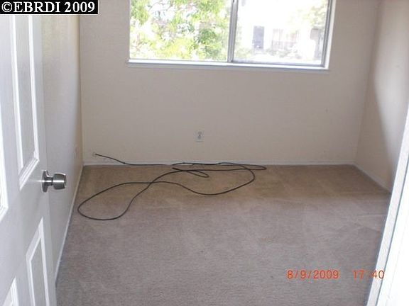 5th image of 4422 Alamo Ct