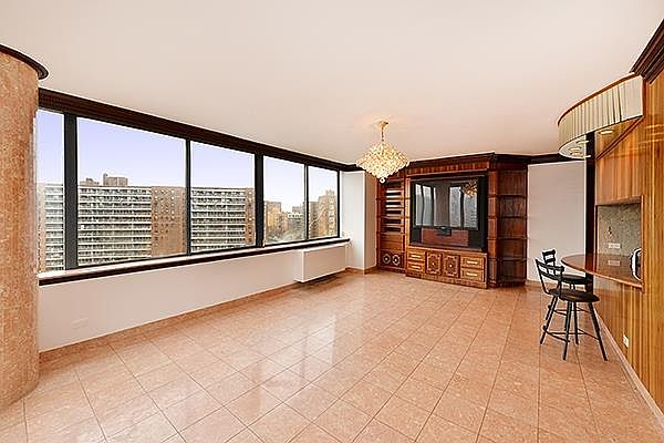 1st image of 6254 97th Pl APT 12I