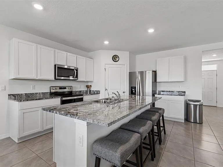 3406 Grassy Knoll Ct — Photo 13