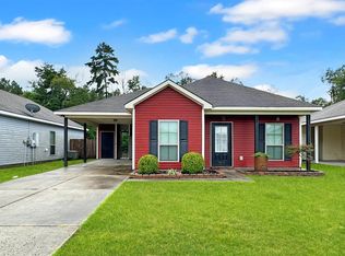 10816 Field Pointe Dr, Denham Springs, LA 70726