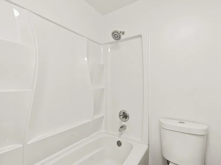 4751 NE 99th Ave #3 — Photo 17