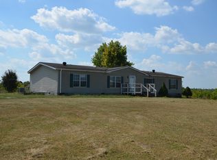 960 Oakland Ln, Harrodsburg, KY 40330