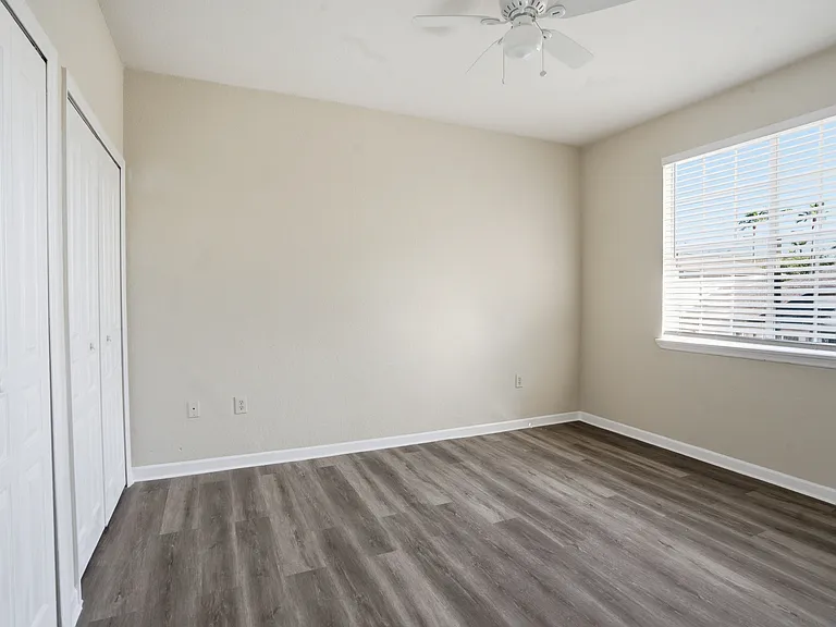 17101 Carrington Park Dr #419 — Photo 12