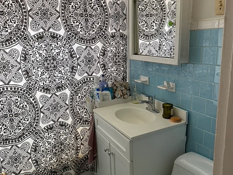 398 Centre St #3 — Photo 6