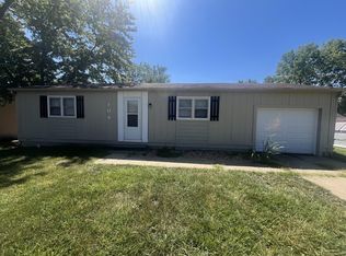 104 SE 245th Rd, Warrensburg, MO 64093