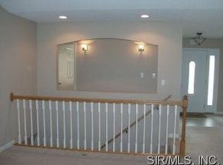 507 Patton Dr, Troy, IL 62294