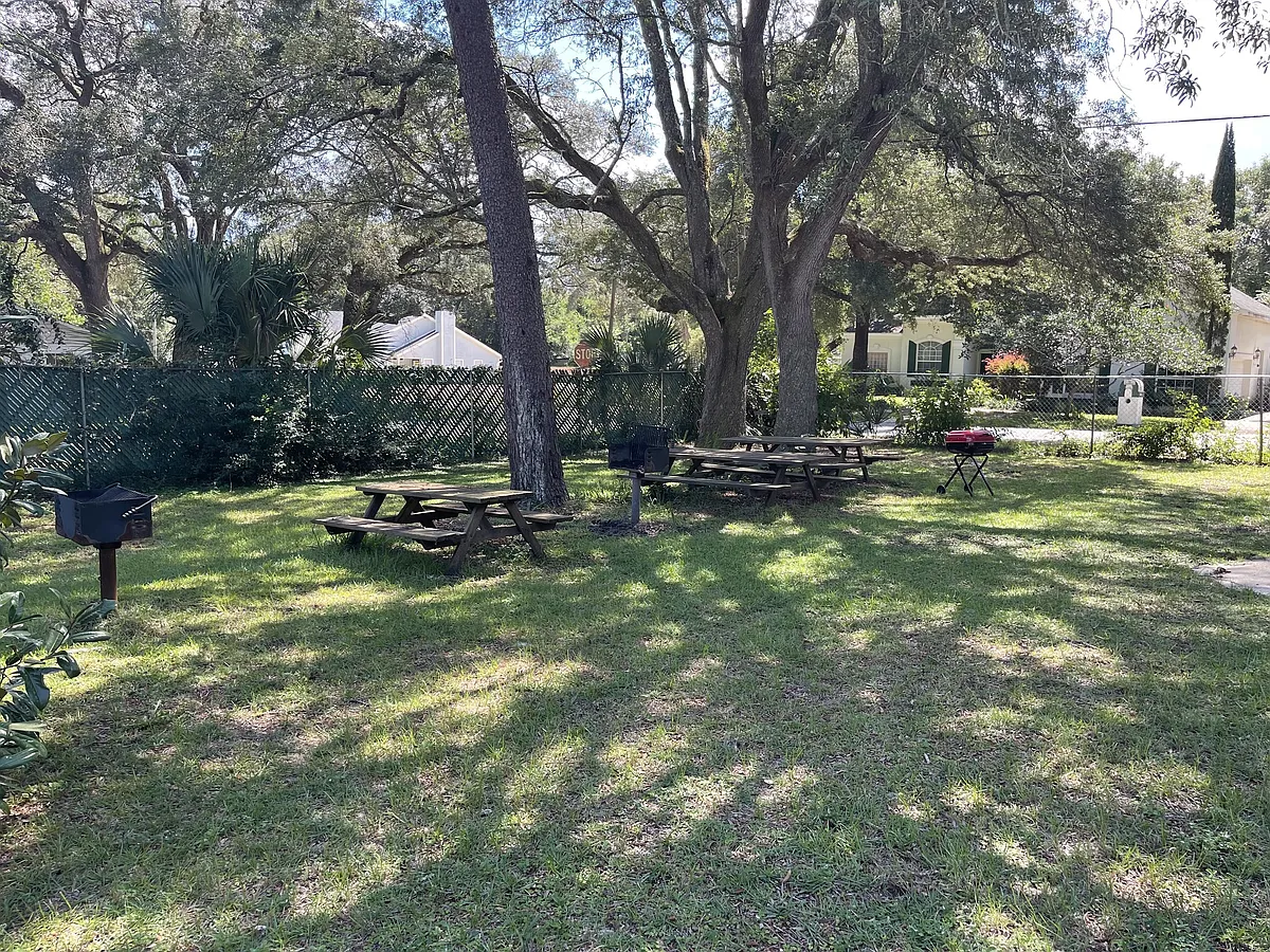 Building Photo - 201 College Blvd E #13-1-1