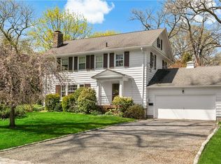 111 Walworth Ave, Scarsdale, NY 10583