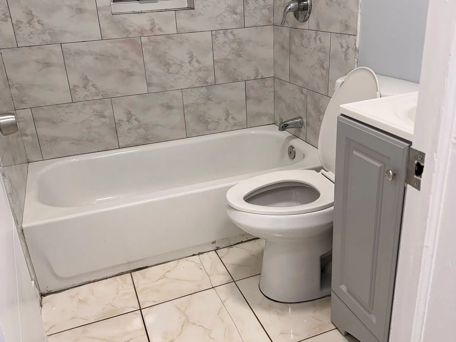 1 bed, $1,400 — Photo 2