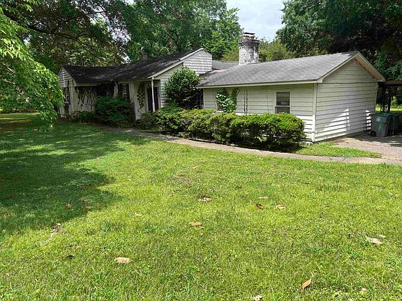 3rd image of 5248 Pelham Cir