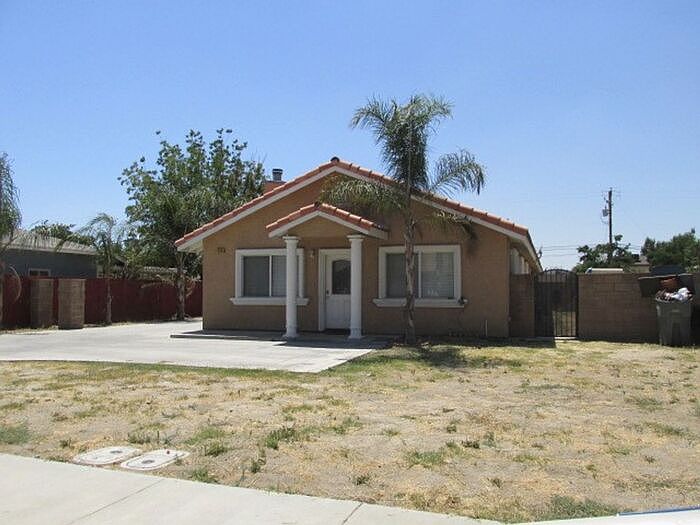 1st image of 434 S Camino Los Banos