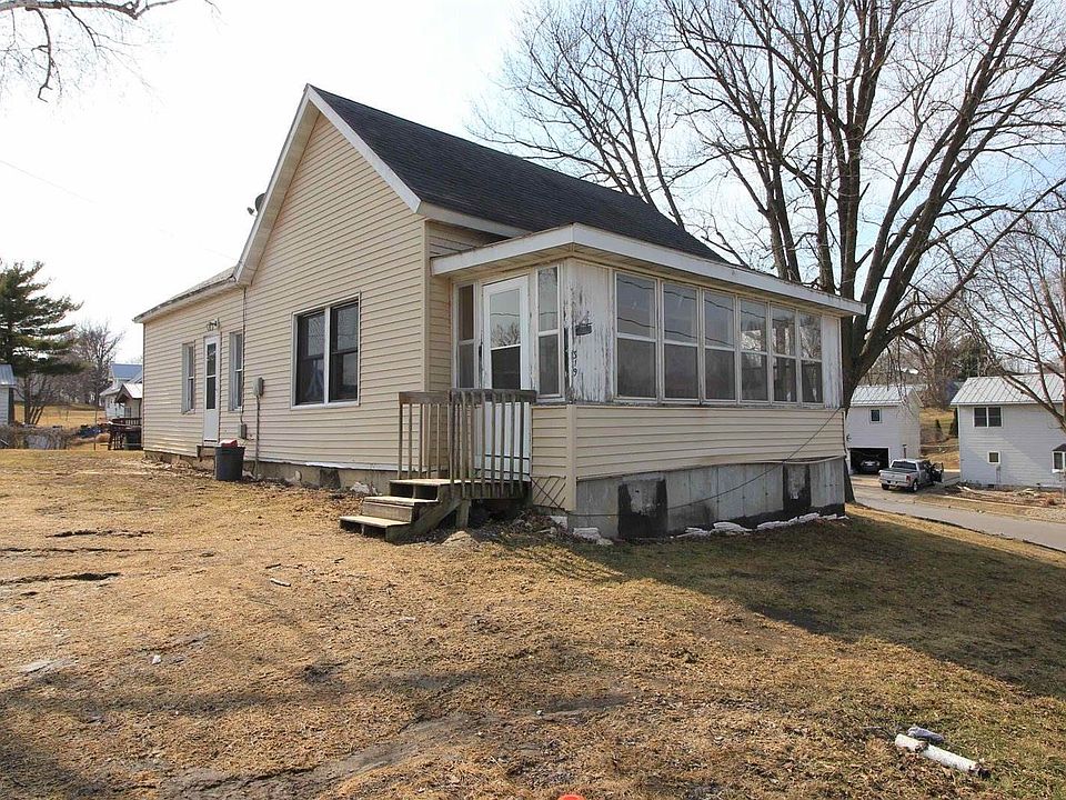 1st image of 319 Garden St