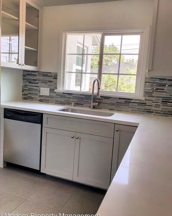 1st image of 6008 Bonner Ave