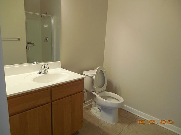 5th image of 388 Boush St Unit 421