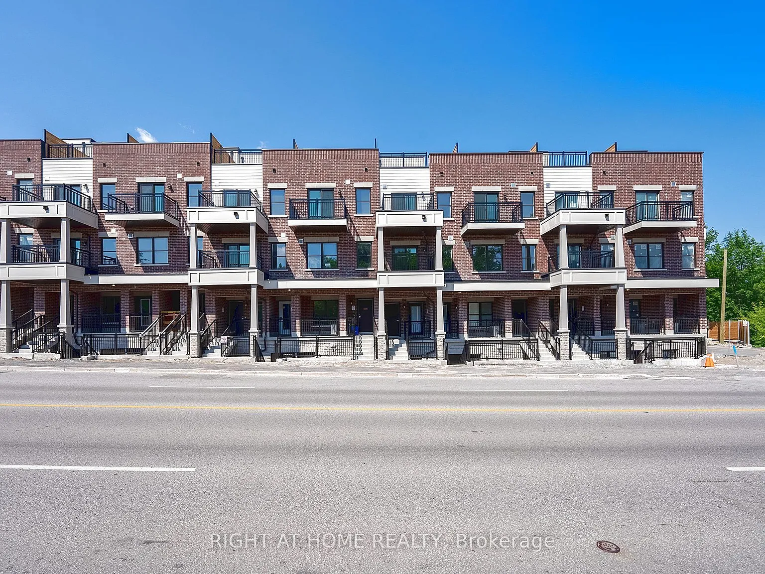 2 bed, $2,000 — Photo 1