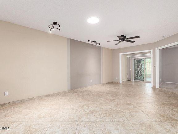 4th image of 12322 S Shoshoni Dr