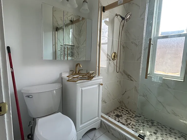 15 Phillips St #2 — Photo 17