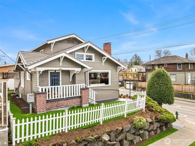 6502 17th Avenue NE, Seattle, WA, 98115
