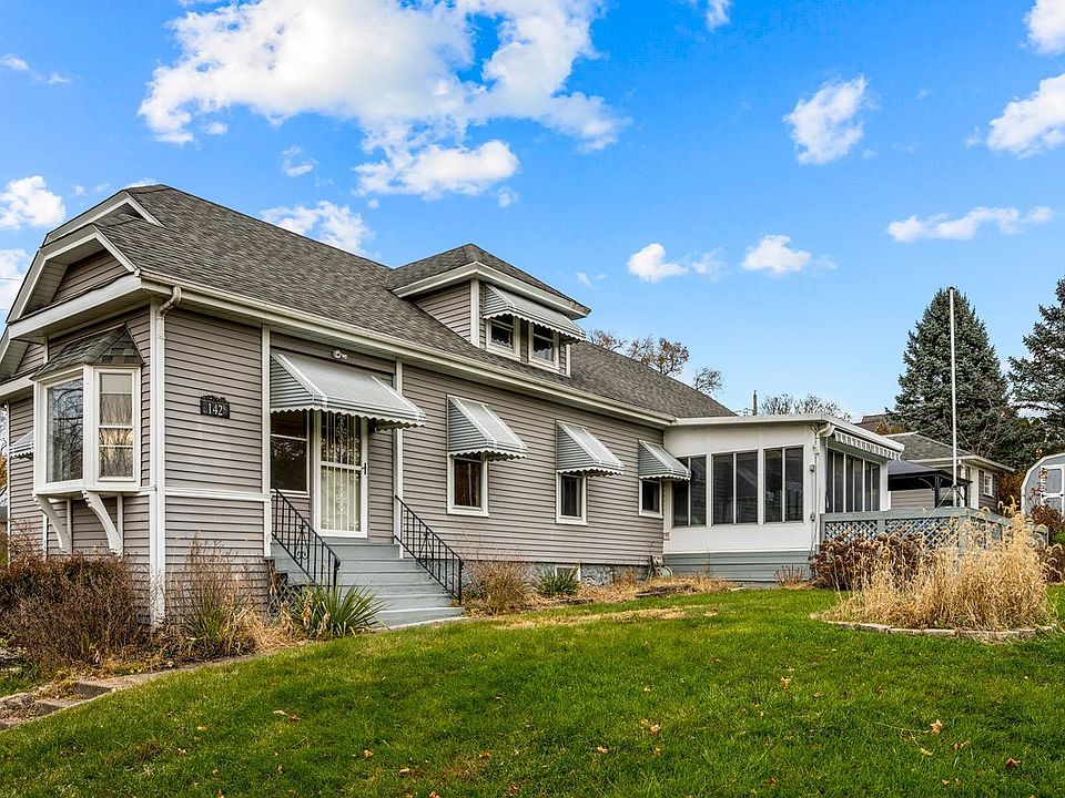 1st image of 142 Cottage Ave