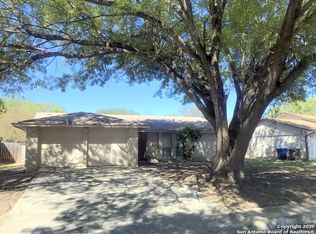 10307 Old Farm Rd, San Antonio, TX 78245