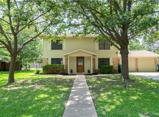 1905 Lathan Ln, Taylor, TX 76574