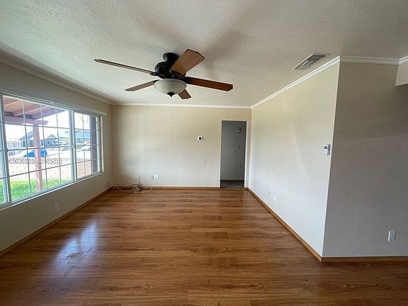 2nd image of 2233 Prospect St