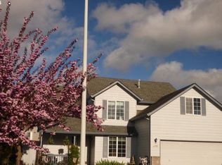 418 NW Country Ct, McMinnville, OR